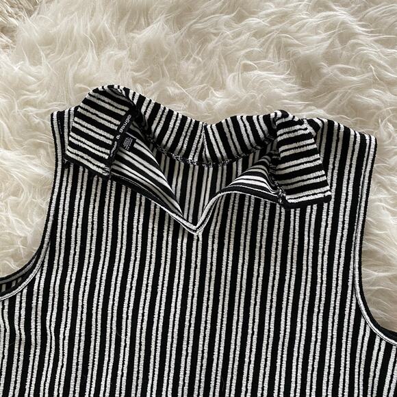 Cable & Gauge Vertical Stripe Mock Neck Tank, size M - Picture 6 of 10